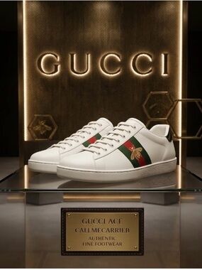 🛍️Gucci Authentic White Leather Sneakers with Green & Red Stripe and Bee